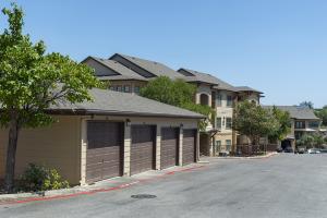 Apartments-in-San-Antonio-TX-Detached-Garages