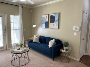 Three Bedroom Apartments in San Antonio, Texas - Model Apartment Living Room